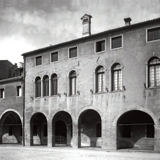 La facciata del Palazzo dopo il restauro