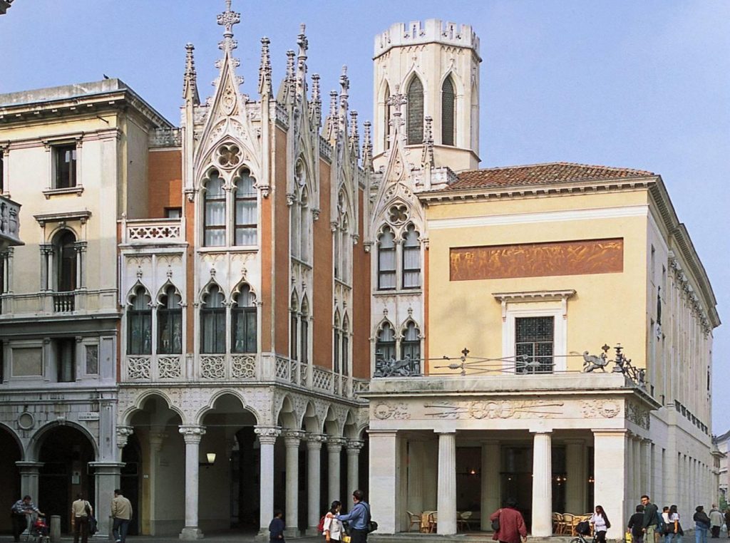Padova, Caffè Pedrocchi – L’intervista della Soprintendente chiarisce la posizione della Soprintendenza